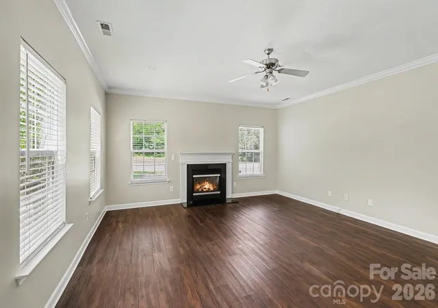 Homes for sale in Charlotte, NC | 8539 Suttonview Dr, Charlotte, NC 28269 | MLS# 4389167
