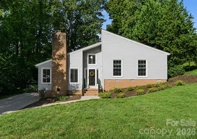 1st image of 7944 Pawtuckett Rd, Charlotte, NC 28214 | MLS# 4389168