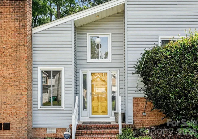4th image of 7944 Pawtuckett Rd, Charlotte, NC 28214 | MLS# 4389168