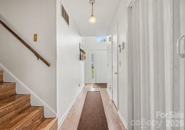 5th image of 7944 Pawtuckett Rd, Charlotte, NC 28214 | MLS# 4389168