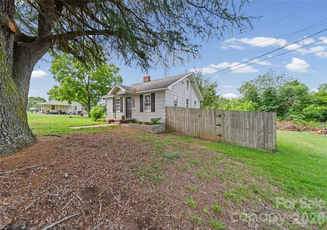 5th image of 1501 Highland Ave, Albemarle, NC 28001 | MLS# 4389169