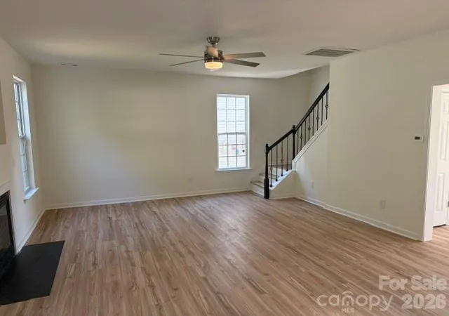 Photo 3 of Single family home for sale at 10615 Elm Bnd Dr, Charlotte, NC 28273 | MLS# 4389205 | Listing updated on 2026-09-01