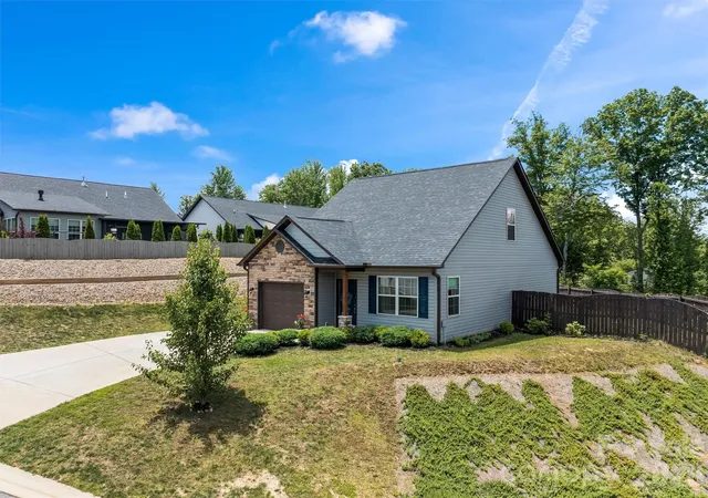 2nd image of 115 Water Leaf Dr, Weaverville, NC 28787 | MLS# 4389207