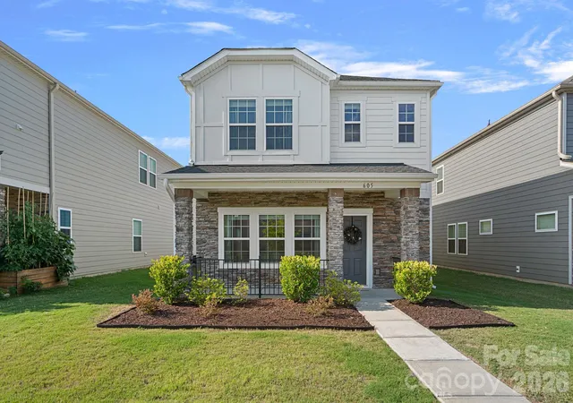 1st image of 605 Cedar Knoll Cir, Pineville, NC 28134 | MLS# 4389219