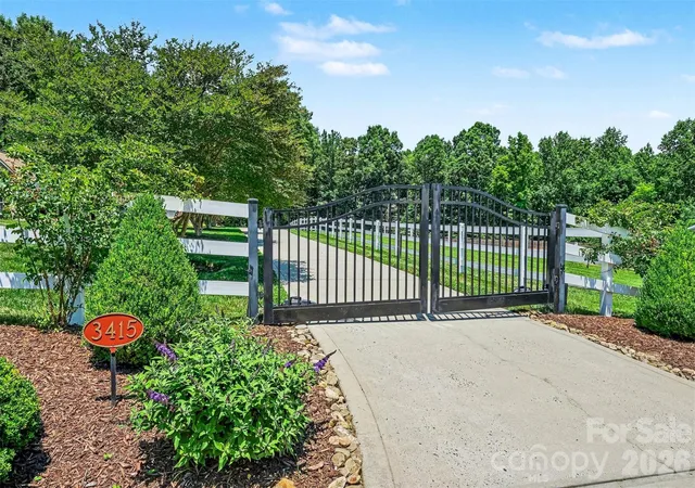 2nd image of 3415 Willow Creek Dr, Mount Pleasant, NC 28124 | MLS# 4389227