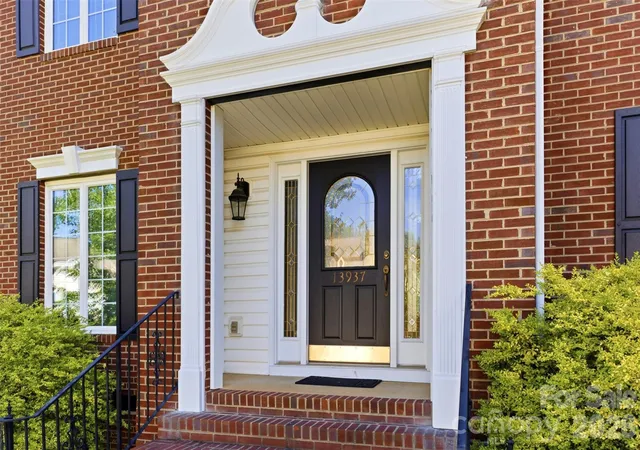 Photo 2 of Single family home for sale at 13937 Dovehunt Pl, Charlotte, NC 28277 | MLS# 4389228 | Listing updated on 2026-10-03
