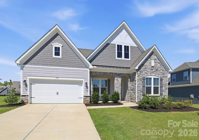 Photo 4 of Single family home for sale at 6721 Baker Crk Ave, Fort Mill, SC 29707 | MLS# 4389233 | Listing updated on 2026-07-09