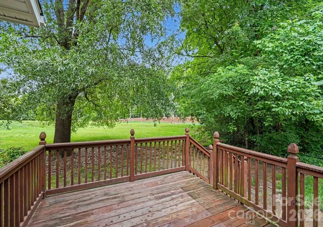 Photo 31 of Single family home for sale at 7104 Kinsmore Ln, Charlotte, NC 28269 | MLS# 4389282 | Listing updated on 2026-09-02