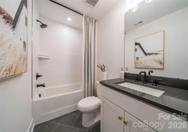 4th image of 1523 Levy Wy, Charlotte, NC 28205 | MLS# 4389300