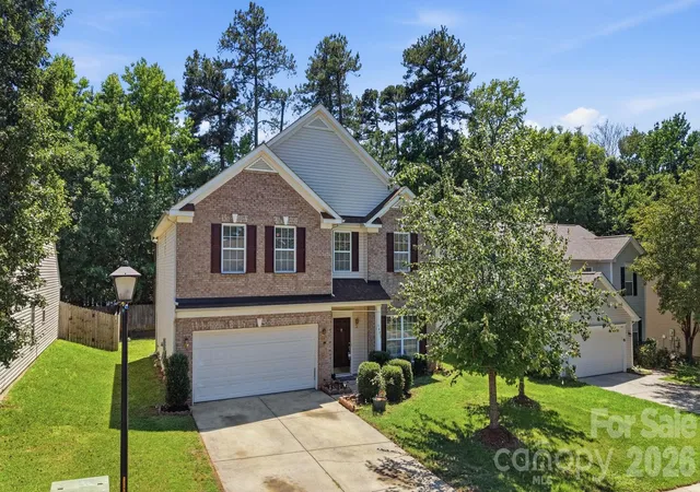 Photo 1 of Single family home for sale at 6403 Sackett Way, Charlotte, NC 28269 | MLS# 4389336 | Listing updated on 2026-08-22