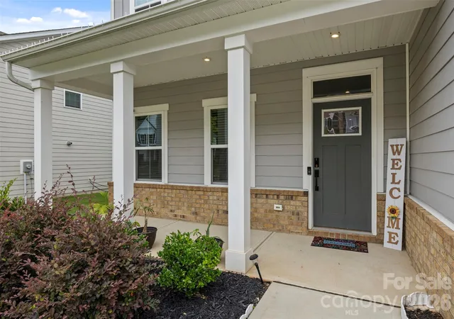 Photo 3 of Single family home for sale at 703 Dogwood Crk Ln, Indian Trail, NC 28079 | MLS# 4389339 | Listing updated on 2026-09-13