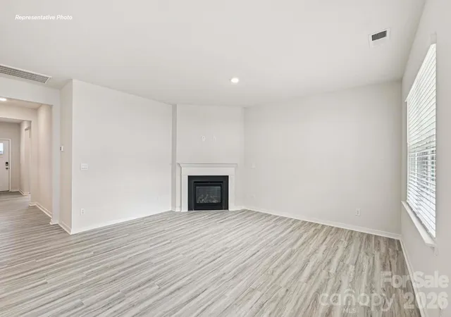 3rd image of 409 Frozen Dream Dr, Salisbury, NC 28147 | MLS# 4389369