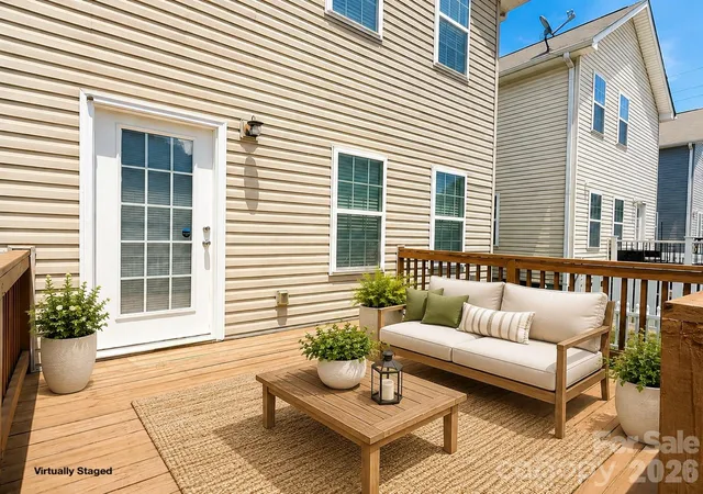 Photo 4 of Single family home for sale at 115 High Blf Cir, Mooresville, NC 28115 | MLS# 4389382 | Listing updated on 2026-09-14