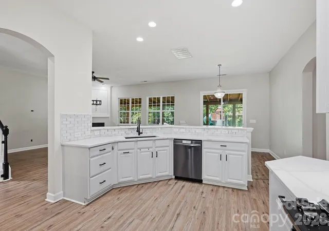 Photo 2 of Single family home for sale at 4672 Carrington Dr, Lancaster, SC 29720 | MLS# 4389386 | Listing updated on 2026-09-05