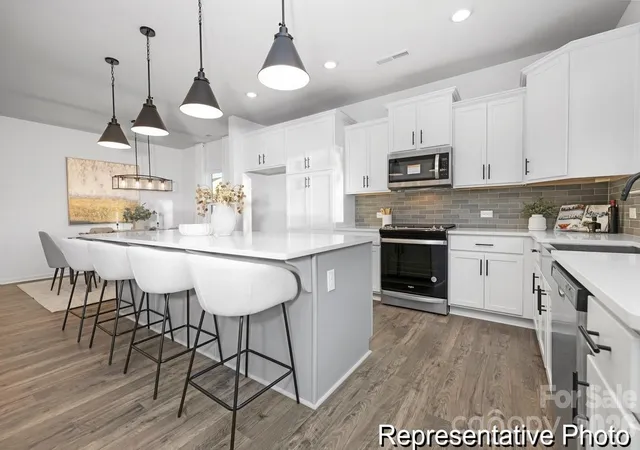 Homes for sale in Lancaster, SC | 33822 Canopy Bluff Ln #135, Lancaster, SC 29720 | MLS# 4389388
