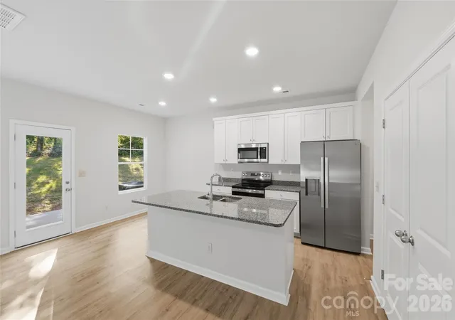 Photo 3 of Single family home for sale at 260 Landers Chapel Rd, Lincolnton, NC 28092 | MLS# 4389396 | Listing updated on 2026-10-05