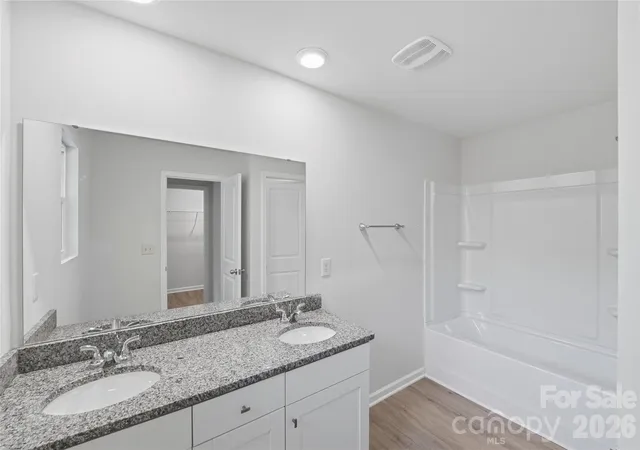 Photo 4 of Single family home for sale at 260 Landers Chapel Rd, Lincolnton, NC 28092 | MLS# 4389396 | Listing updated on 2026-10-05