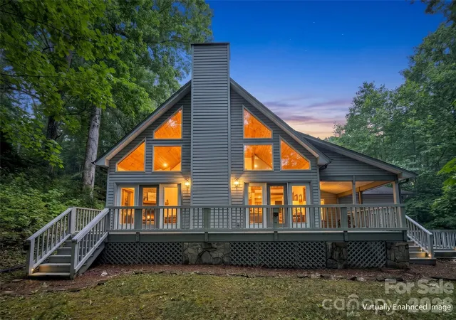 Photo 1 of Single family home for sale at 33 Buttercup Pl, Maggie Valley, NC 28751 | MLS# 4389398 | Listing updated on 2026-09-12
