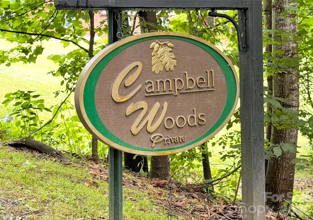 Photo 2 of Single family home for sale at 33 Buttercup Pl, Maggie Valley, NC 28751 | MLS# 4389398 | Listing updated on 2026-08-19
