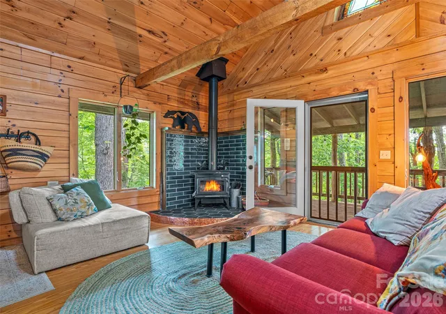 5th image of 520 Patricia Rd, Black Mountain, NC 28711 | MLS# 4389417