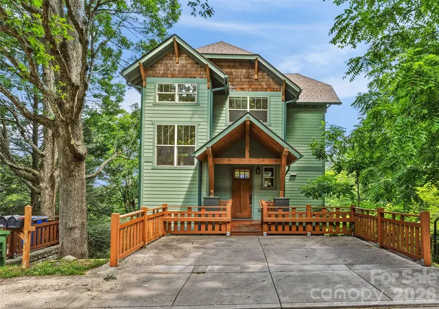 1st image of 14 Sunset Dr, Asheville, NC 28804 | MLS# 4389436