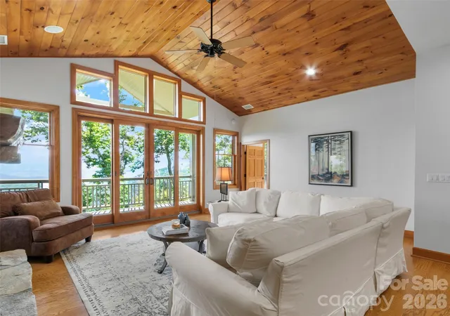 3rd image of 115 Stoney Falls Loop #D1, Burnsville, NC 28714 | MLS# 4389438