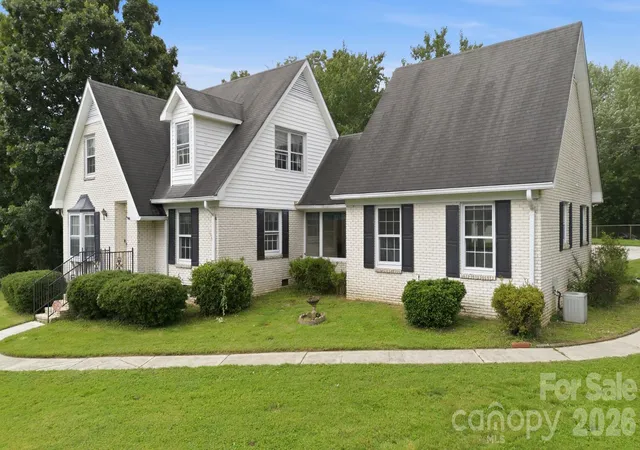 2nd image of 3343 Olde Creek Trl, Matthews, NC 28105 | MLS# 4389464
