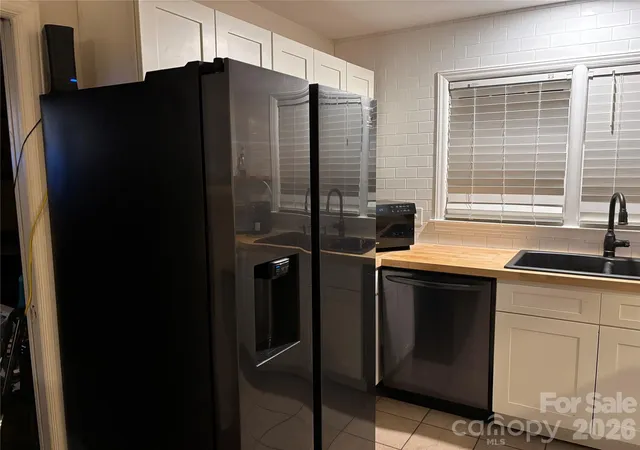 Photo 3 of Single family home for sale at 7010 Ludwig Dr, Charlotte, NC 28215 | MLS# 4389475 | Listing updated on 2026-09-17