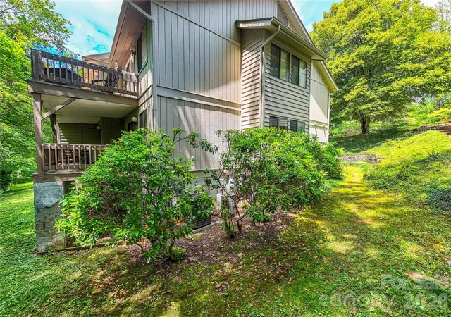 Homes for sale in Asheville, NC | 3A Cedarwood Dr, Asheville, NC 28803 | MLS# 4389479