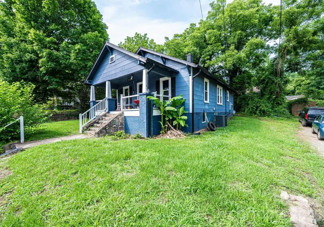 2nd image of 224 Broadway St Nw, Lenoir, NC 28645 | MLS# 4389505