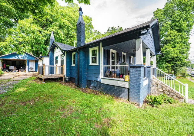 5th image of 224 Broadway St Nw, Lenoir, NC 28645 | MLS# 4389505