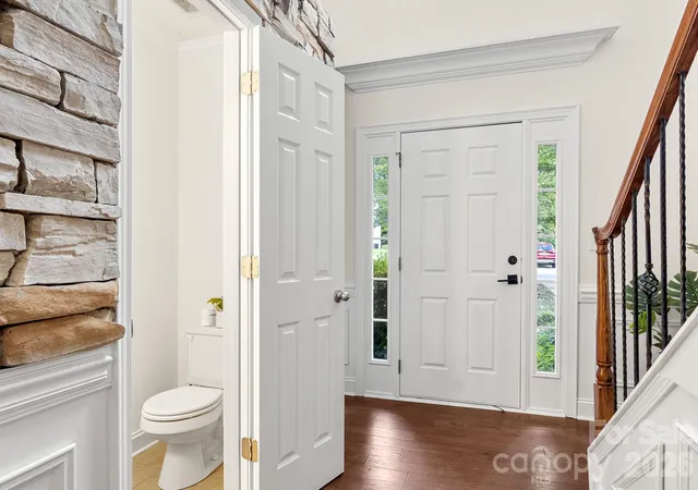 Photo 3 of Single family home for sale at 1446 Deer Forest Dr, Fort Mill, SC 29707 | MLS# 4389507 | Listing updated on 2026-10-13
