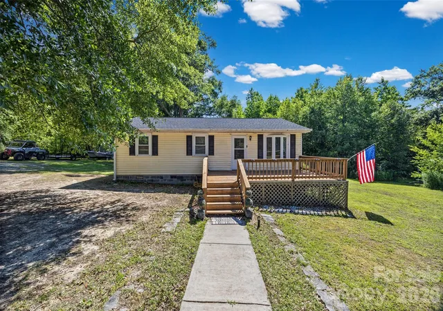 1st image of 805 Yarborough Rd, Chester, SC 29706 | MLS# 4389557