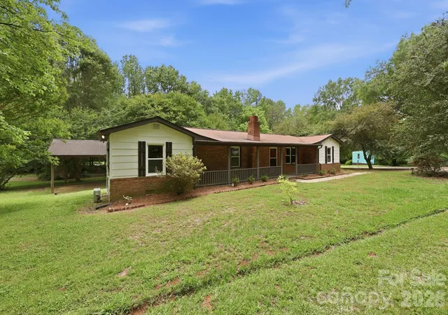 Photo 4 of Single family home for sale at 517 & 513 Cox Rd, Salisbury, NC 28146 | MLS# 4389562 | Listing updated on 2026-09-23