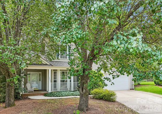 Photo 2 of Single family home for sale at 3429 Turtle Cross Ln, Charlotte, NC 28269 | MLS# 4389563 | Listing updated on 2026-08-05