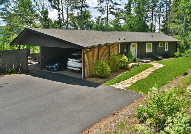 38th image of 351 Windsor Rd, Asheville, NC 28804 | MLS# 4389597