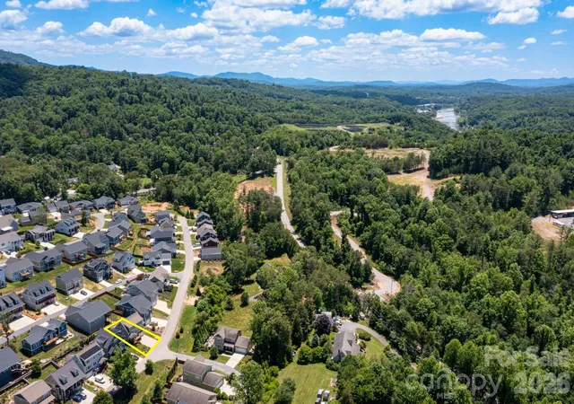 28th image of 32 Greenwood Fields Dr, Asheville, NC 28804 | MLS# 4389638