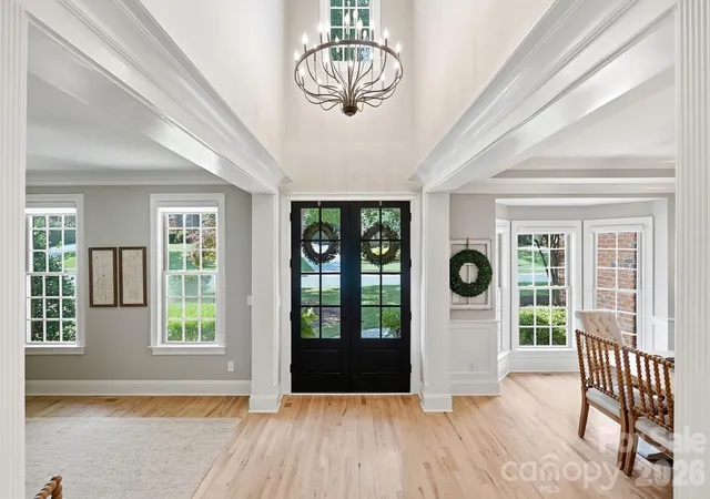 Photo 4 of Single family home for sale at 16601 Doves Cyn Ln, Charlotte, NC 28278 | MLS# 4389644 | Listing updated on 2026-09-27