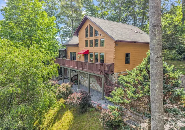 Homes for sale in Spruce Pine, NC | 247 Woods Rd, Spruce Pine, NC 28777 | MLS# 4389660