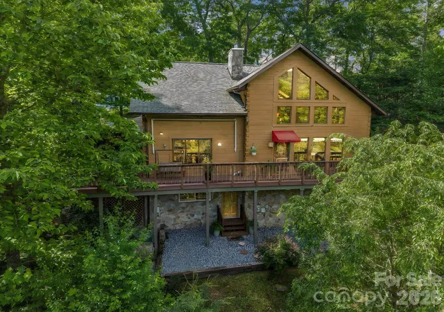 Homes for sale in Spruce Pine, NC | 247 Woods Rd, Spruce Pine, NC 28777 | MLS# 4389660