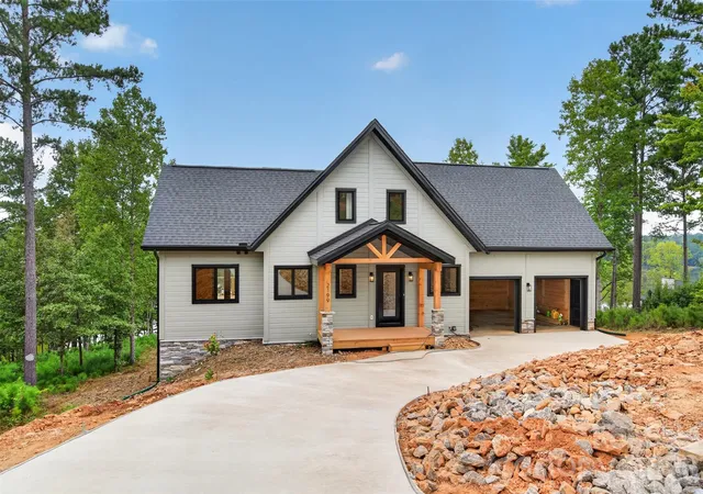 Photo 2 of Single family home for sale at 2199 Castle Peak Mountain, Connellys Springs, NC 28612 | MLS# 4389666 | Listing updated on 2026-09-24