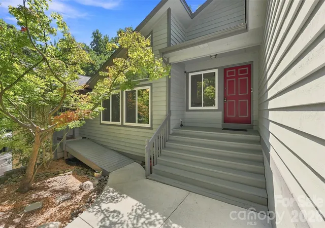 1st image of 14301 Harbor Estate Rd, Charlotte, NC 28278 | MLS# 4389673