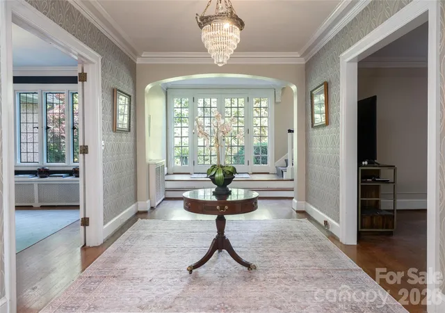 Photo 3 of Single family home for sale at 334 Vanderbilt Rd, Asheville, NC 28803 | MLS# 4389681 | Listing updated on 2026-09-19