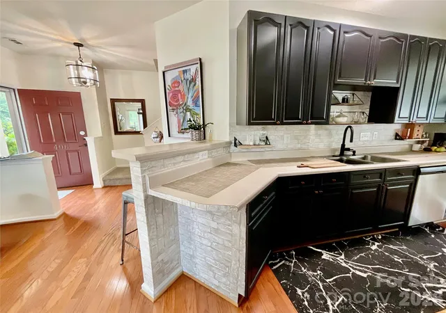 Photo 4 of Townhouse for sale at 1965 Charlotte Hwy #406, Mooresville, NC 28115 | MLS# 4389711 | Listing updated on 2026-10-04