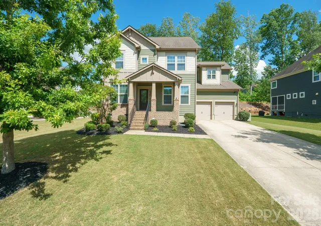 Photo 1 of Single family home for sale at 2440 Surveyor General Dr, Waxhaw, NC 28173 | MLS# 4389736 | Listing updated on 2026-10-05