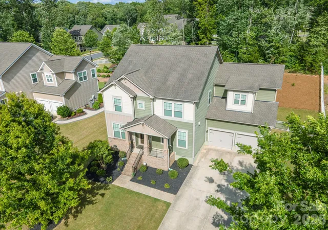 Photo 3 of Single family home for sale at 2440 Surveyor General Dr, Waxhaw, NC 28173 | MLS# 4389736 | Listing updated on 2026-10-05