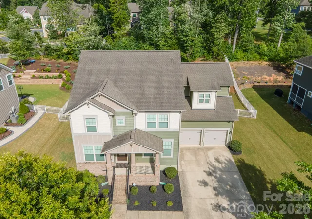 Photo 4 of Single family home for sale at 2440 Surveyor General Dr, Waxhaw, NC 28173 | MLS# 4389736 | Listing updated on 2026-10-05