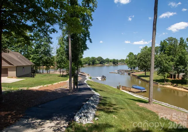 2nd image of 794 Riverwood Dr, Lexington, NC 27292 | MLS# 4389743
