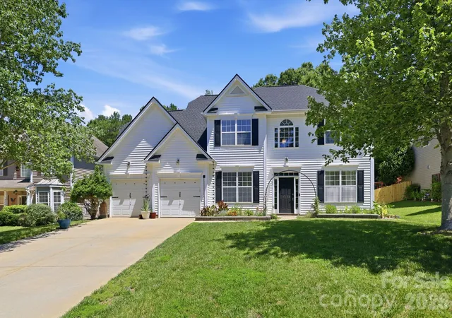 Photo 3 of Single family home for sale at 5058 Timber Fls Dr, Fort Mill, SC 29707 | MLS# 4389744 | Listing updated on 2026-10-20