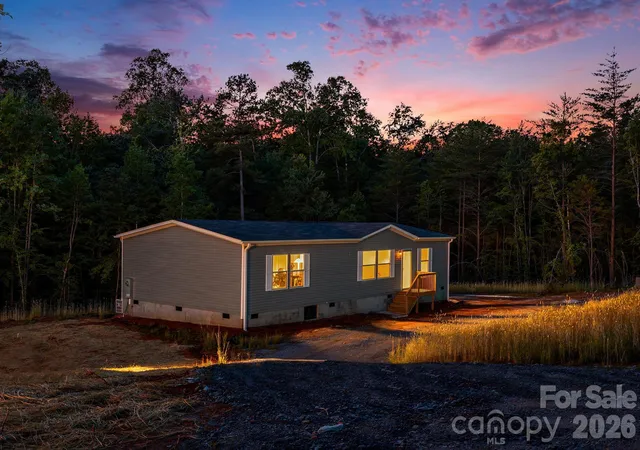 Homes for sale in Nebo, NC | 67 Vista Dr, Nebo, NC 28761 | MLS# 4389784